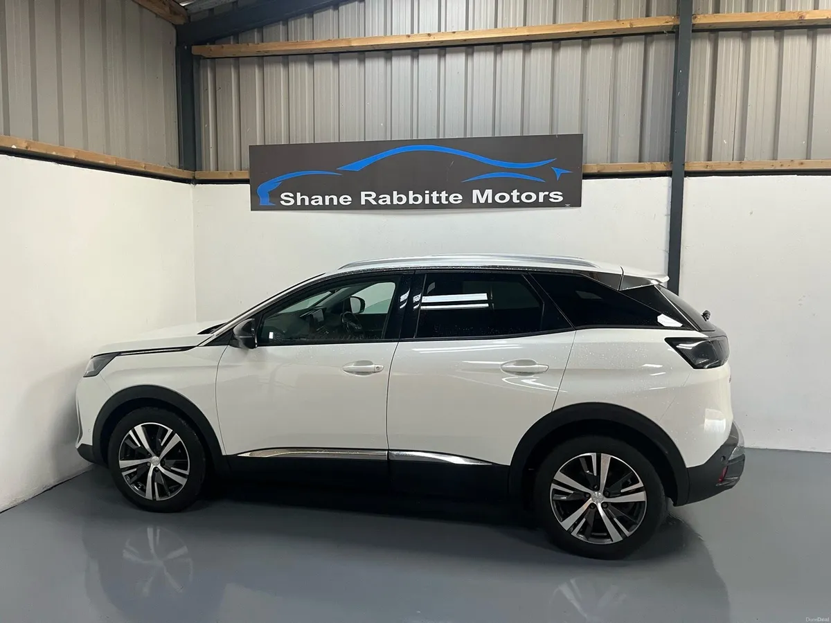 221 PEUGEOT 3008 1.5hdi ALLURE - Image 5