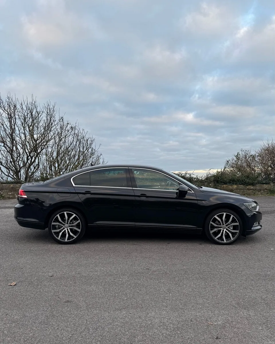 Volkswagen Passat 2.0D, 2015, AUTOMATIC, NCT/TAX - Image 2