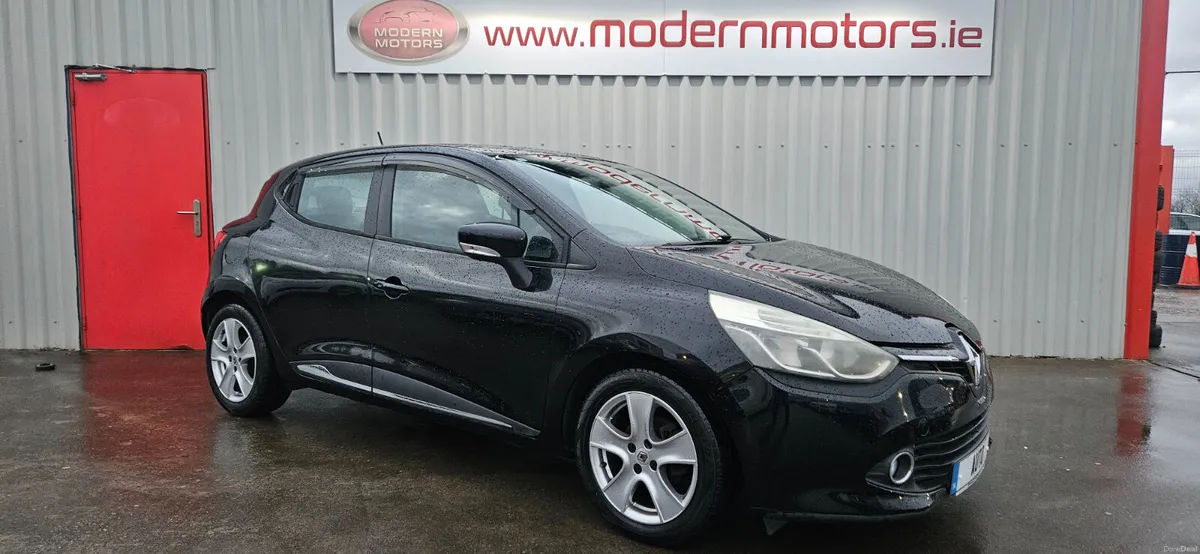 2015 renault clio 1.2 automatic expression low kms - Image 2