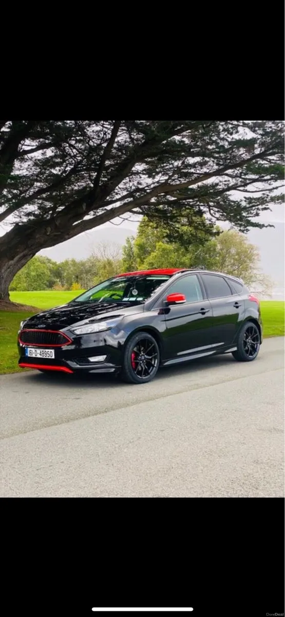 Ford Focus Zetec - Image 1