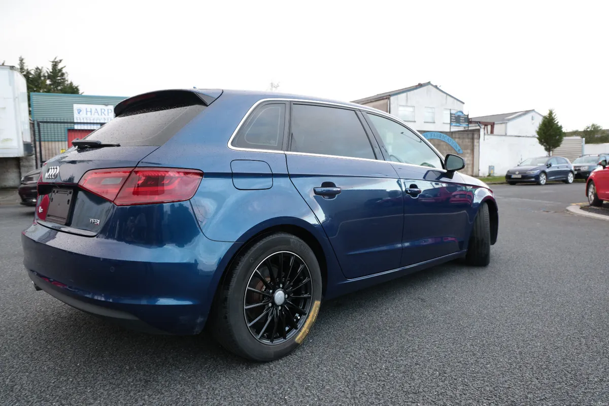 AUDI A3 2015 BLUE - Image 3