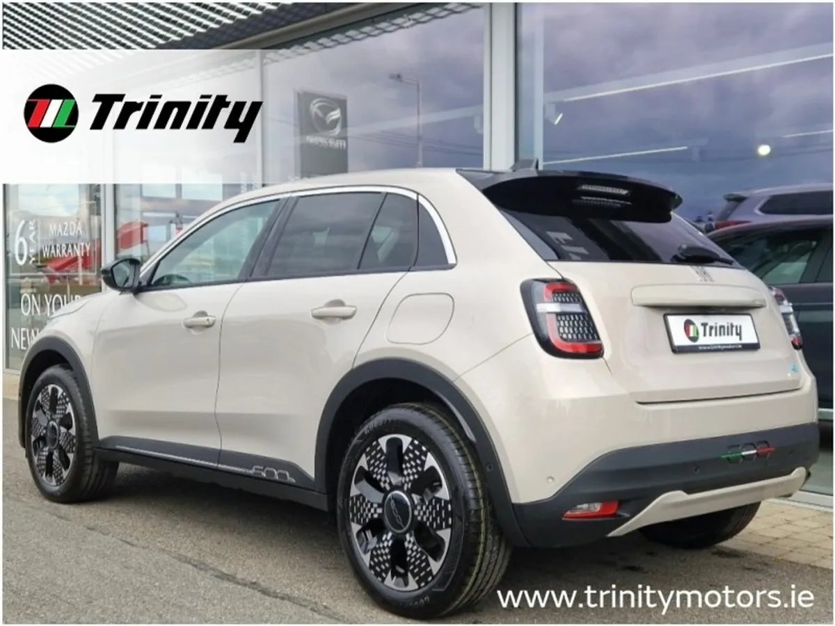 Fiat 600 ** ALL NEW FIAT 600 ELECTRIC  ** TRINITY - Image 3