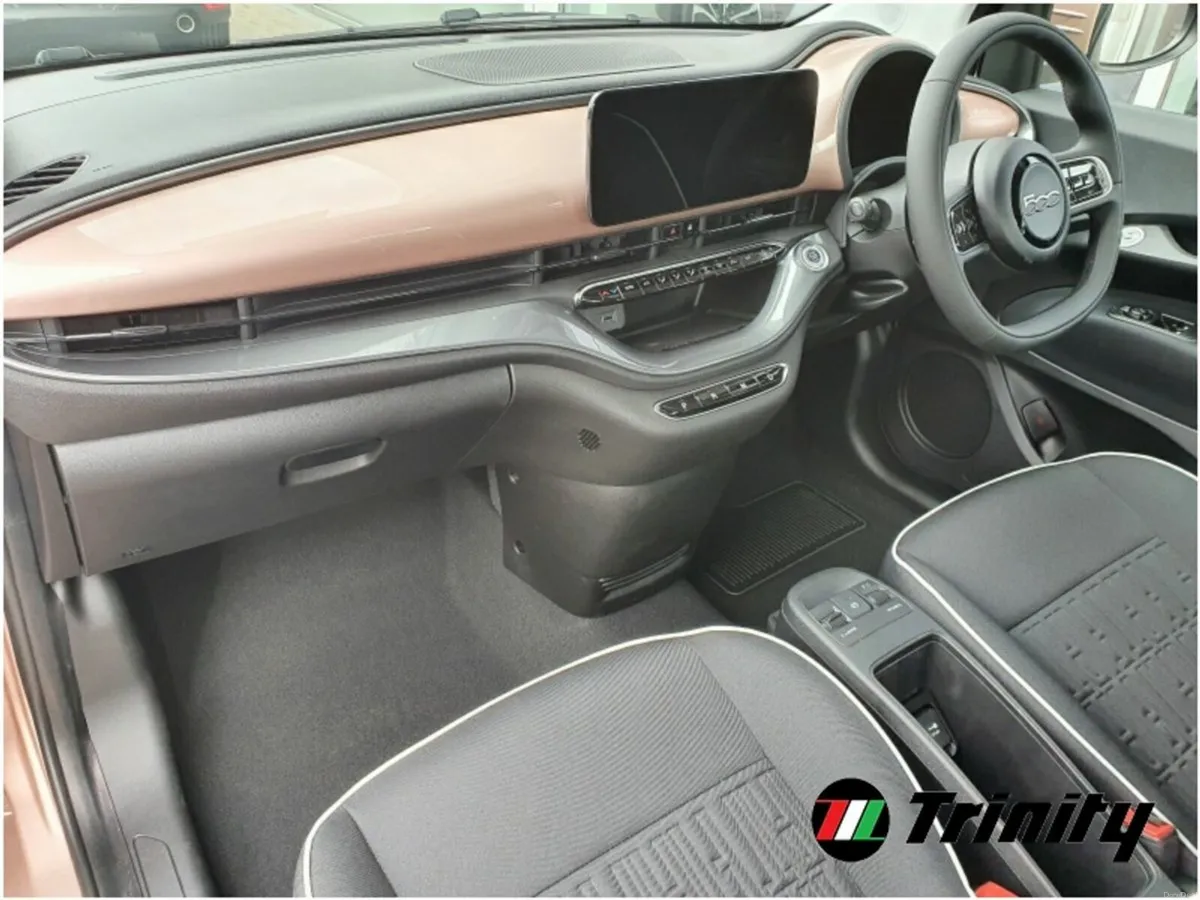 Fiat 500e ** 3.9% FINANCE AVAILABLE ** ICON ** ELE - Image 2