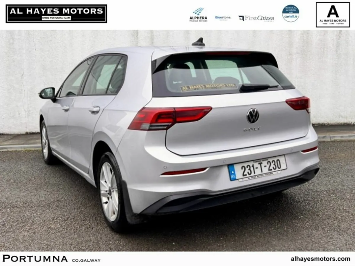 Volkswagen Golf 2023 LIFE 2.0 TDI 115BHP - Image 3