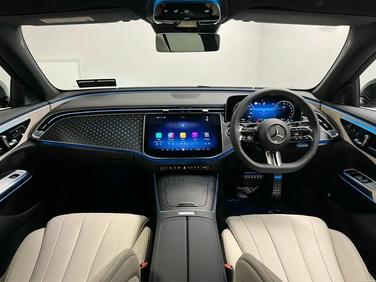 Mercedes-Benz E-Class 300de AMG - 19 Inch Alloys - - Image 4