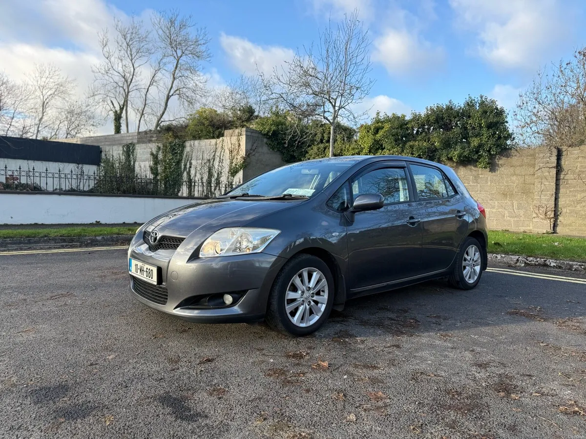 Toyota Auris 1.4 diesel 2010 - Image 2