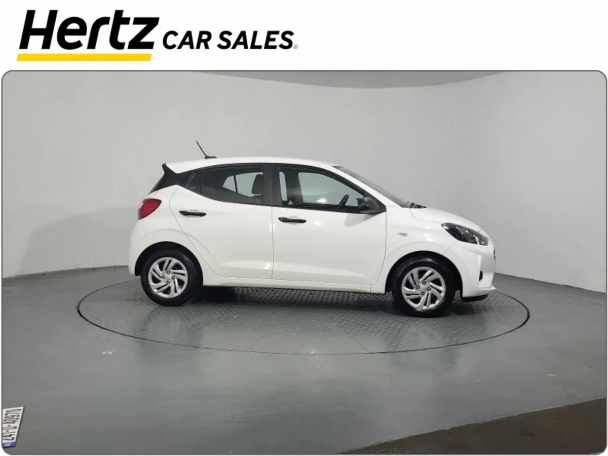 Hyundai i10 Classic 1.0 Petrol Manual - Image 3