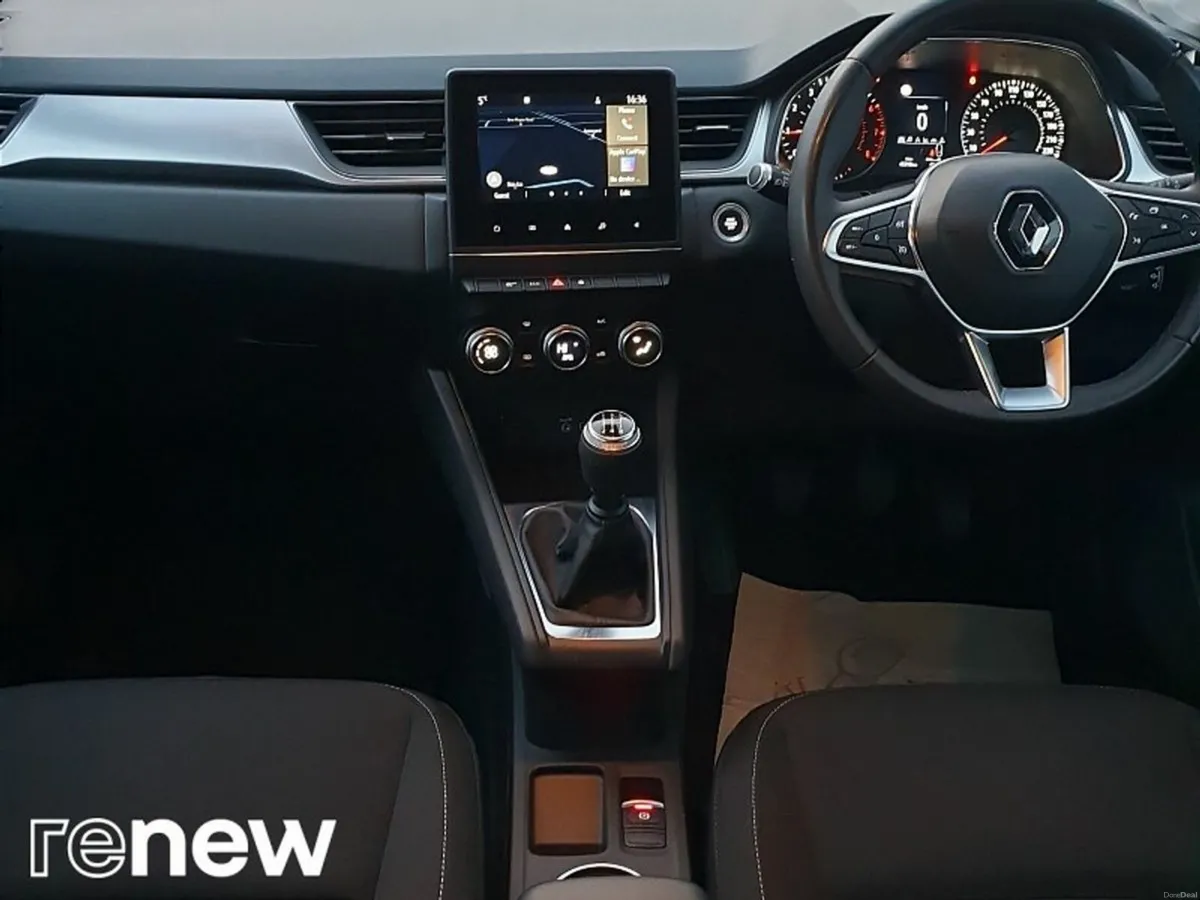 Renault Captur TCe 100 Iconic - Image 3