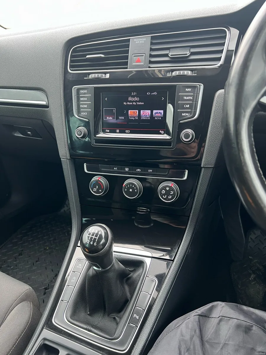 2.0 Vw golf - Image 4