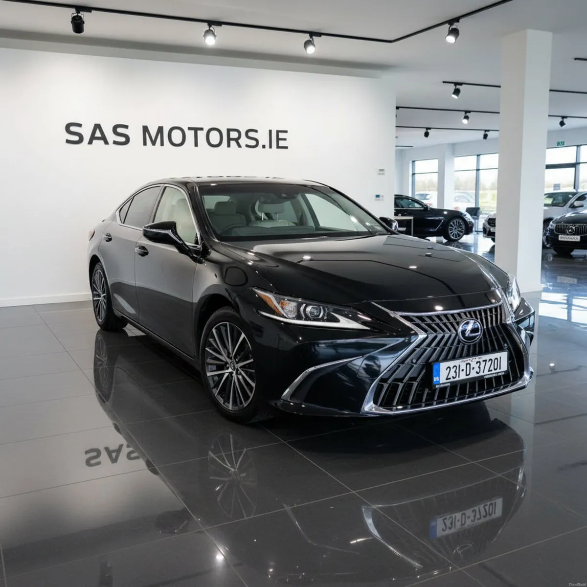Lexus ES 2023 Hybrid ONO FREE DELIVERY NATIONWIDE! - Image 1