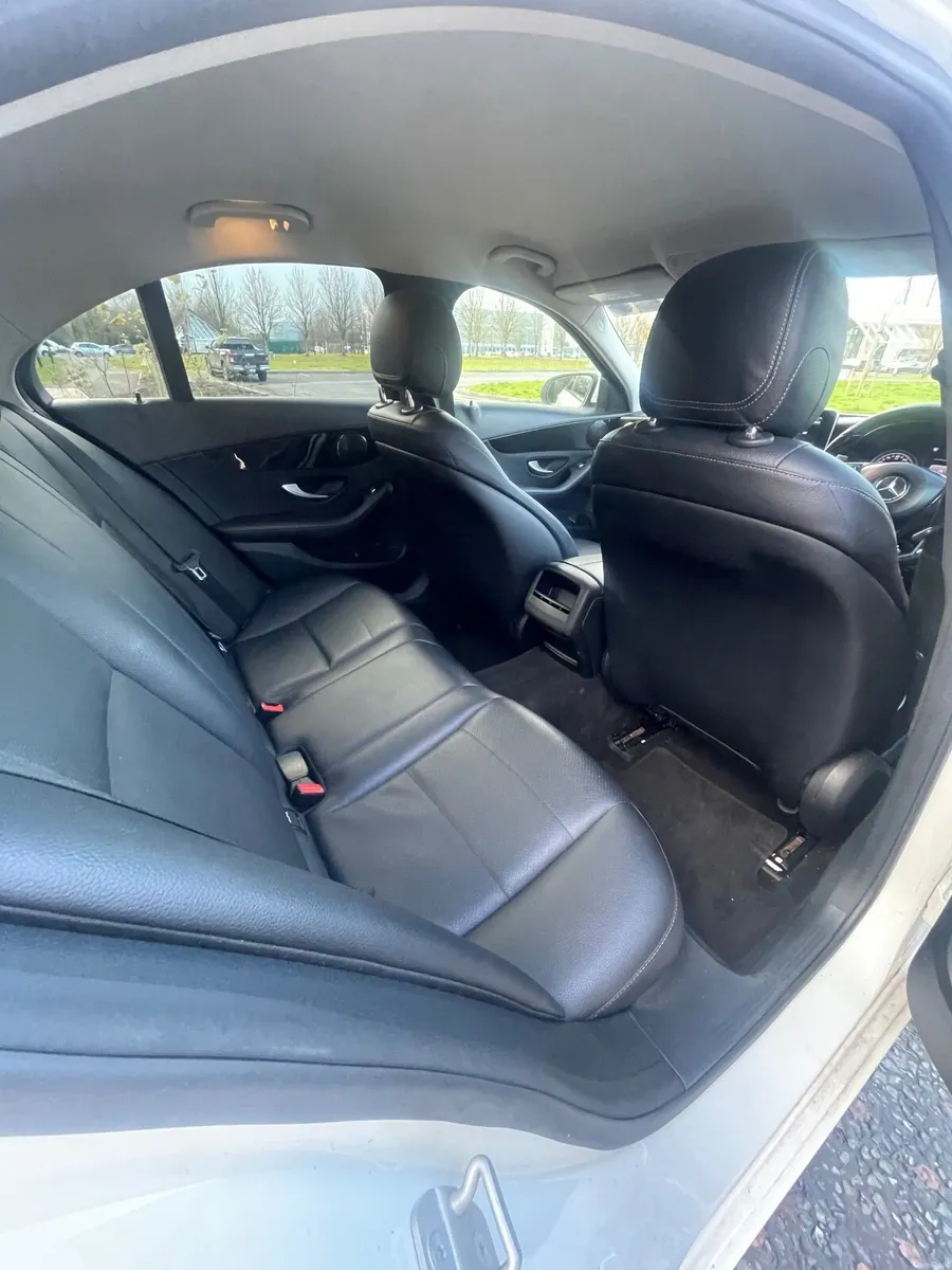 Mercedes-Benz C-Class 2014 - Image 3