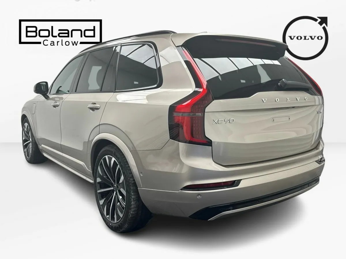 Volvo XC90 T8 PLUS DARK *IN STOCK* €210 P/W ON PCP - Image 3