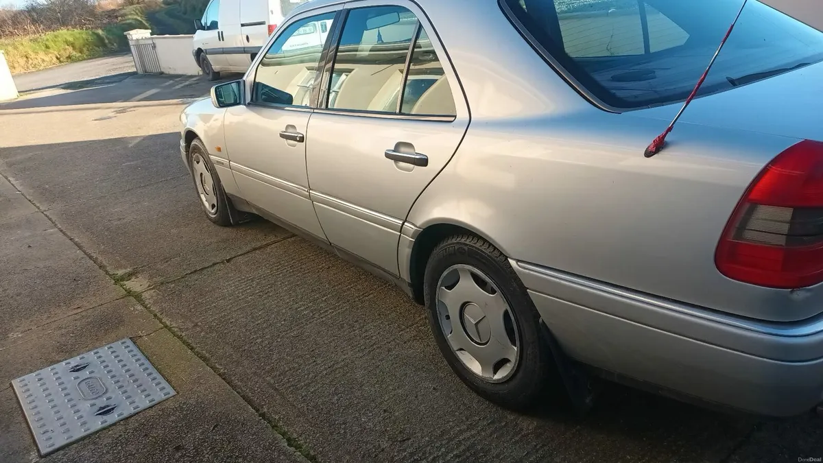 Mercedes c180 w202 - Image 3
