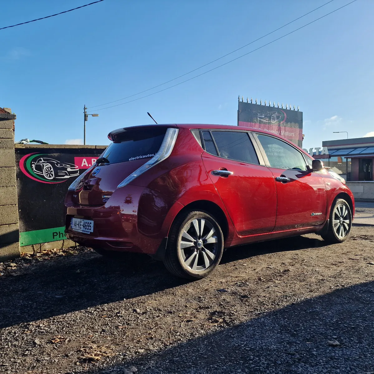 Nissan Leaf 2014 TOP SPEC - Image 4