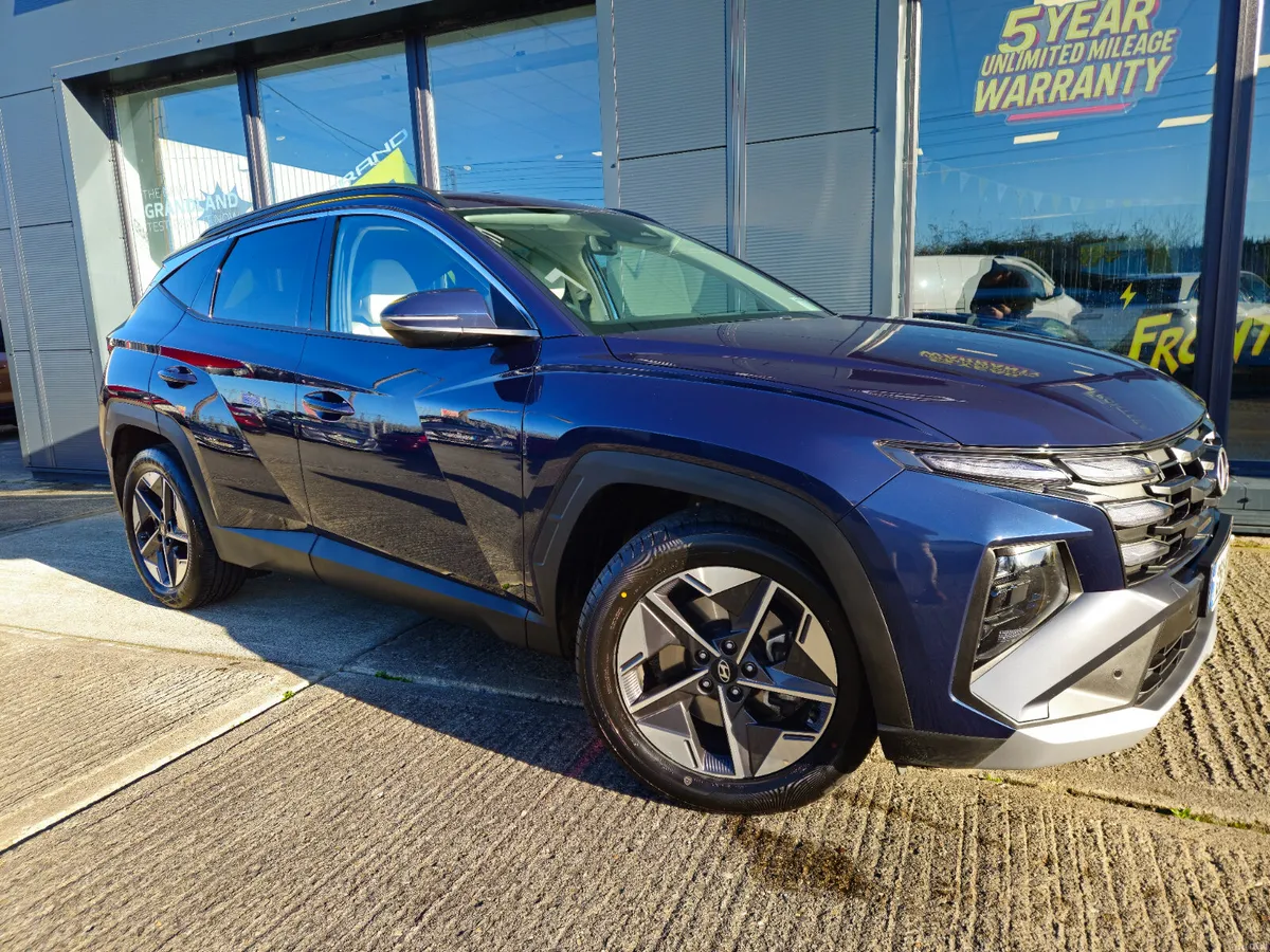 Hyundai Tucson EXECUTIVE - Image 2