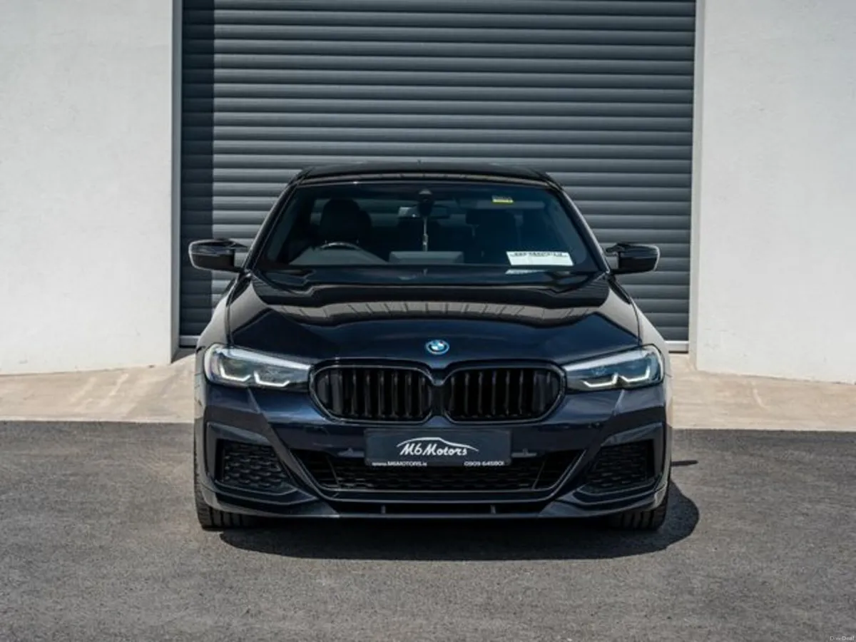 BMW 5-Series 530E M SPORT - Image 2