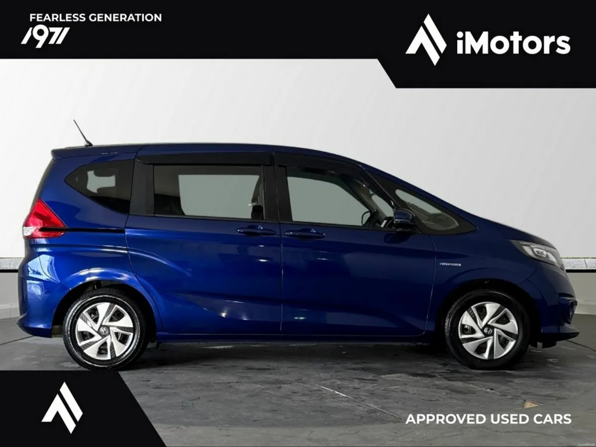 Honda Freed Hybrid 6 seater AUTOMATIC - Image 2
