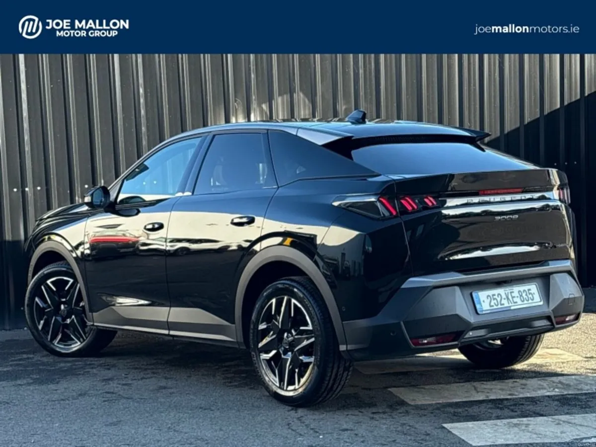 Peugeot 3008 1.2 MHEV 145bhp eDCS6 Allure - Image 2