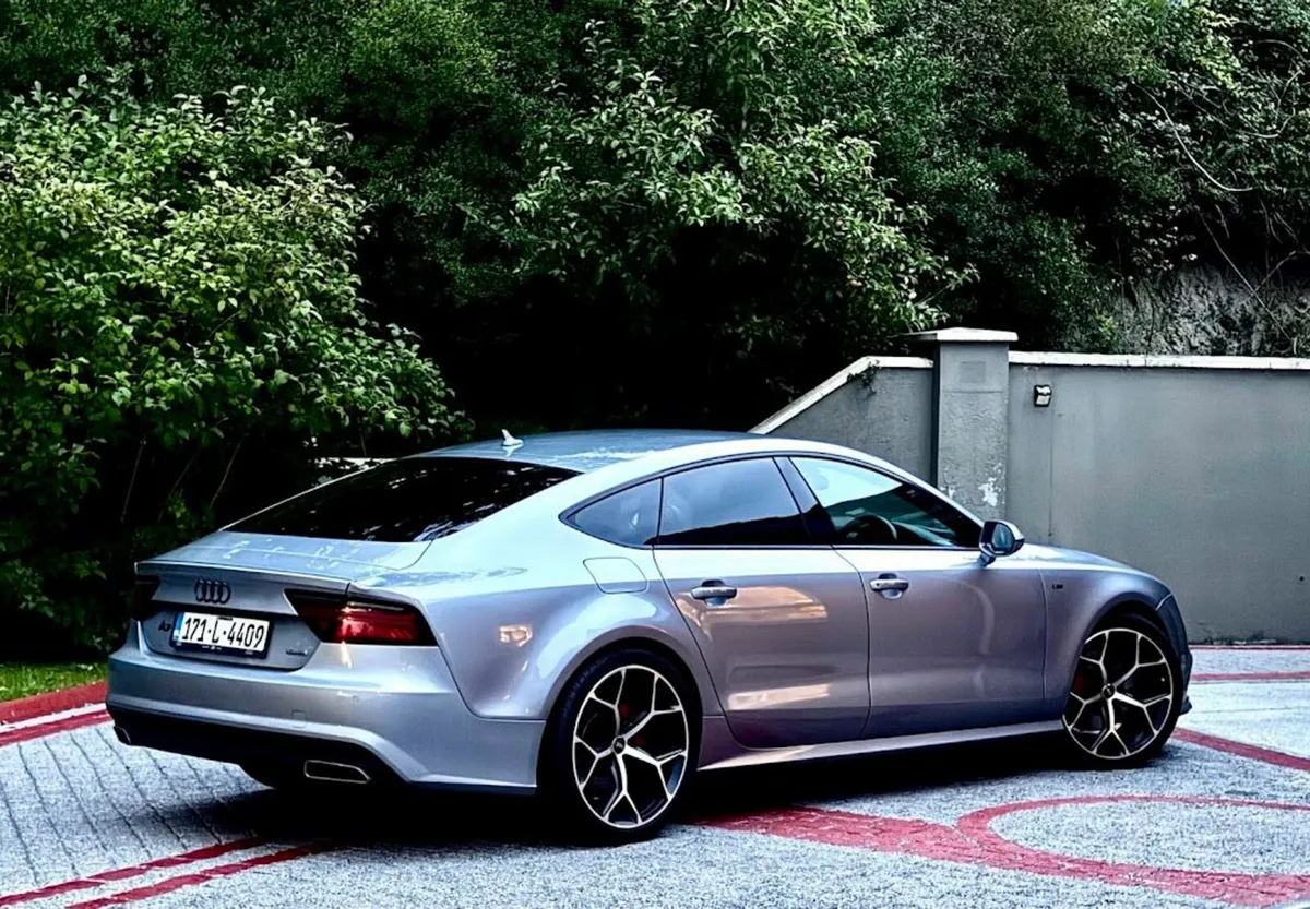 Audi A7 Black Edition 3.0TDI - Quattro - Car Play - Image 2