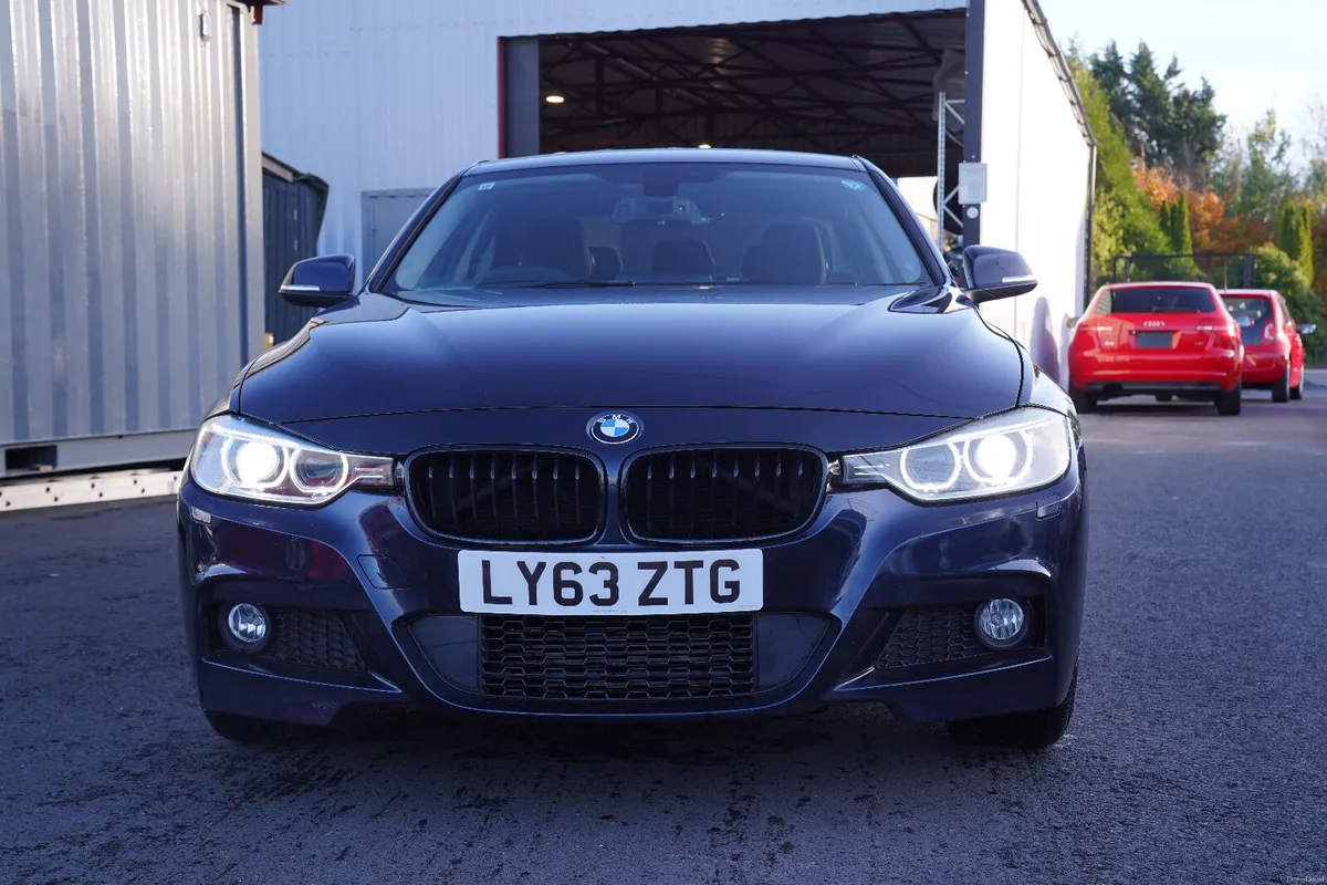 BMW 320D 2013 BLUE - Image 1