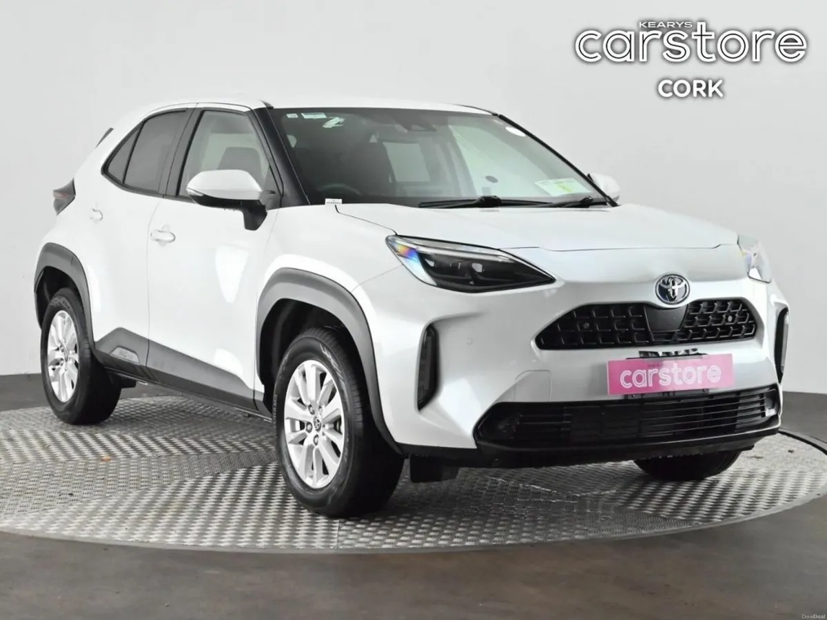 Toyota Yaris Cross 1.5 Hybrid CVT - Image 1