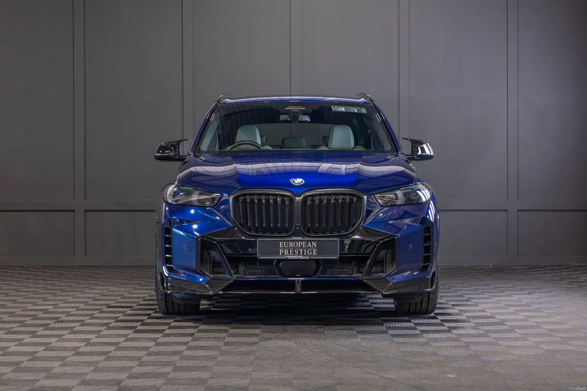 242 BMW X5 X-Drive 50e M-Sport - Image 2