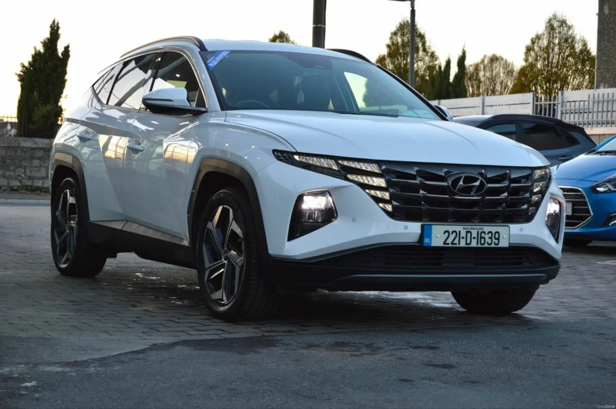 Hyundai Tucson 4WD Executive Plus PHEV Auto - Image 3