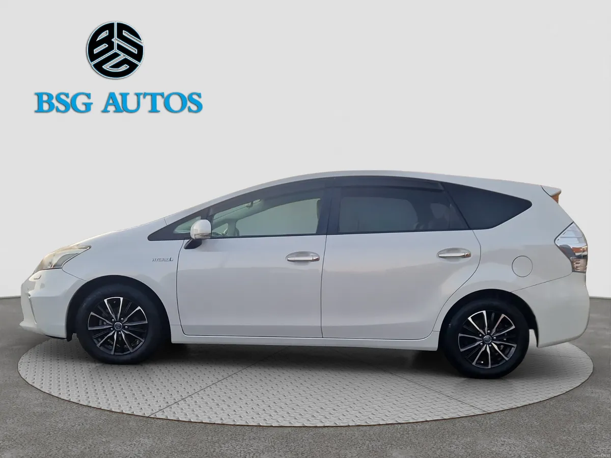 2013 TOYOTA PRIUS ALPHA *7 SEATER* AUTO HYBRID - Image 4