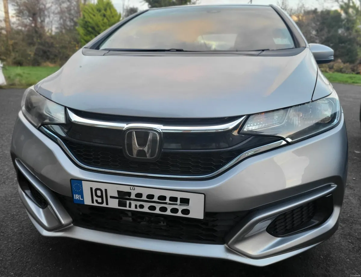 Honda Fit 2019 - Image 2