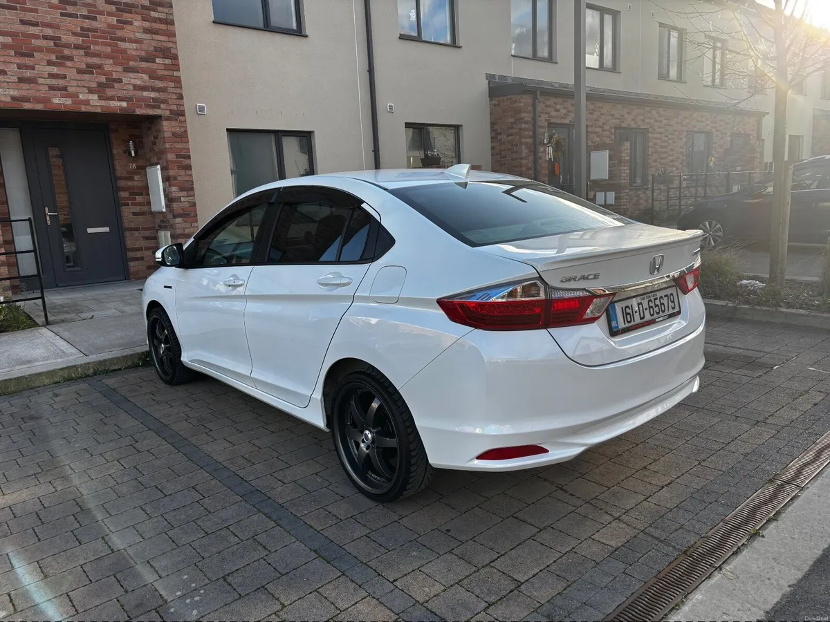 Honda Grace 2016 - Image 4