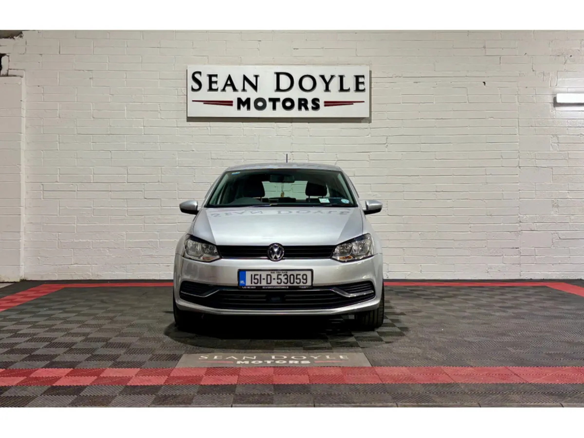 Volkswagen Polo 2015 1.2 TSI Automatic CARPLAY RAD - Image 3