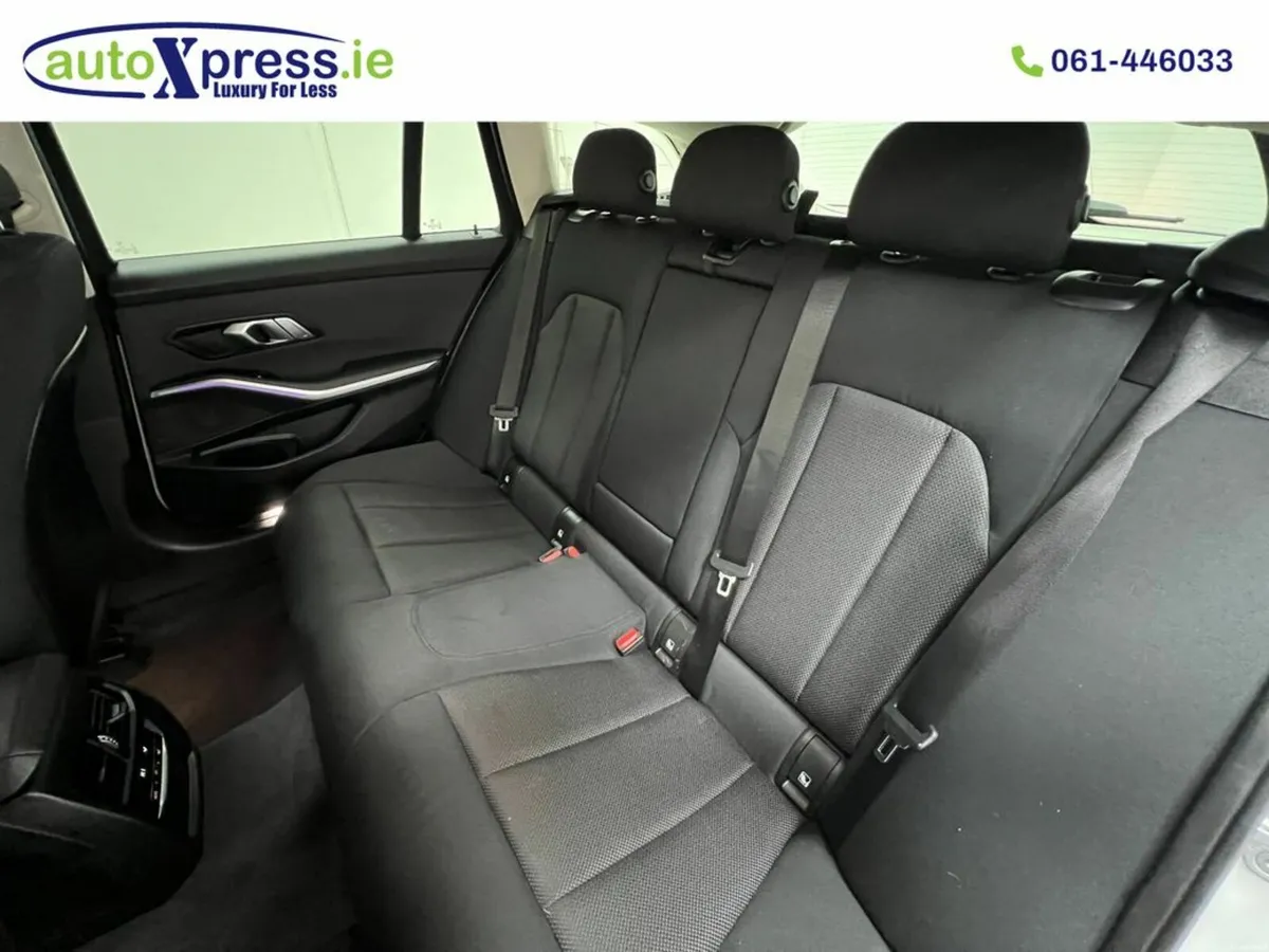 BMW 3-Series 320D Estate Automatic - Image 4