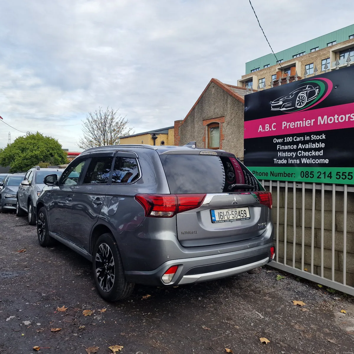 Mitsubishi Outlander 2016 Nct And Tax - Image 4