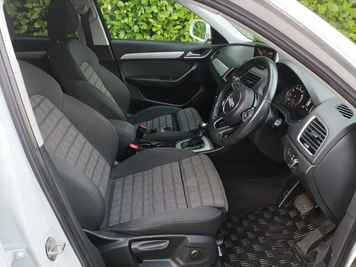 Audi Q3 Sport 1.4 Automatic, 2017 - Image 3