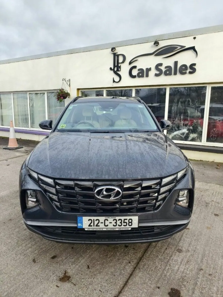 Hyundai Tucson 2WD Executive - Image 2