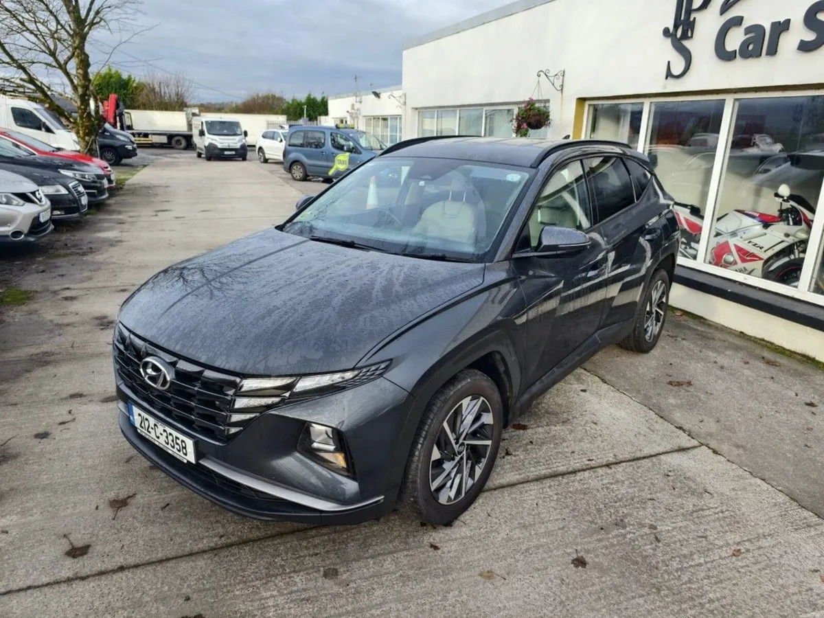 Hyundai Tucson 2WD Executive - Image 3