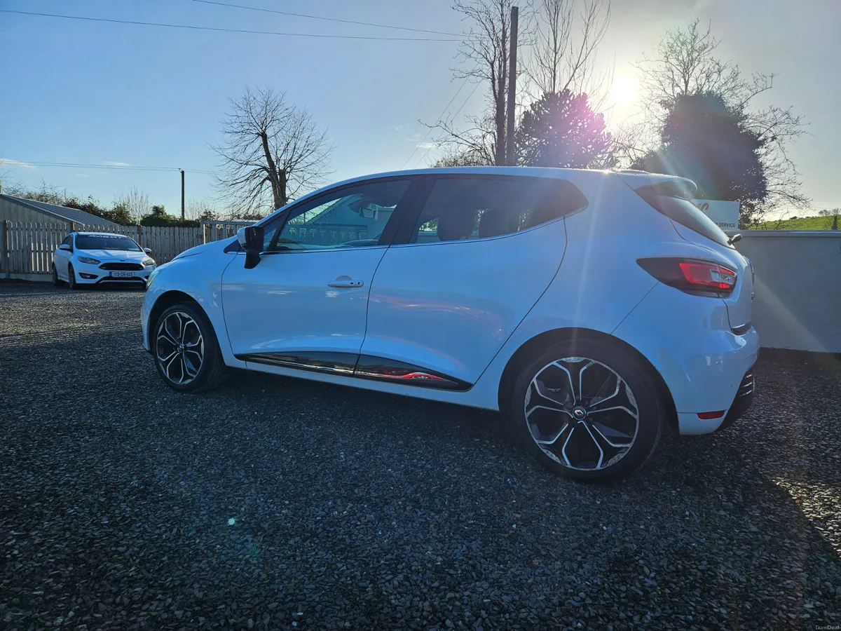 Renault Clio 2017 - Image 4