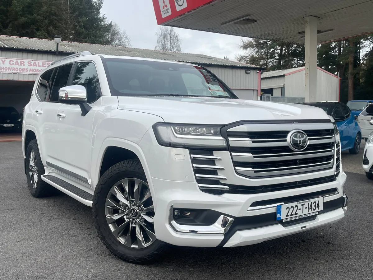 Toyota Land Cruiser 2022 70th Anniversary - Image 1