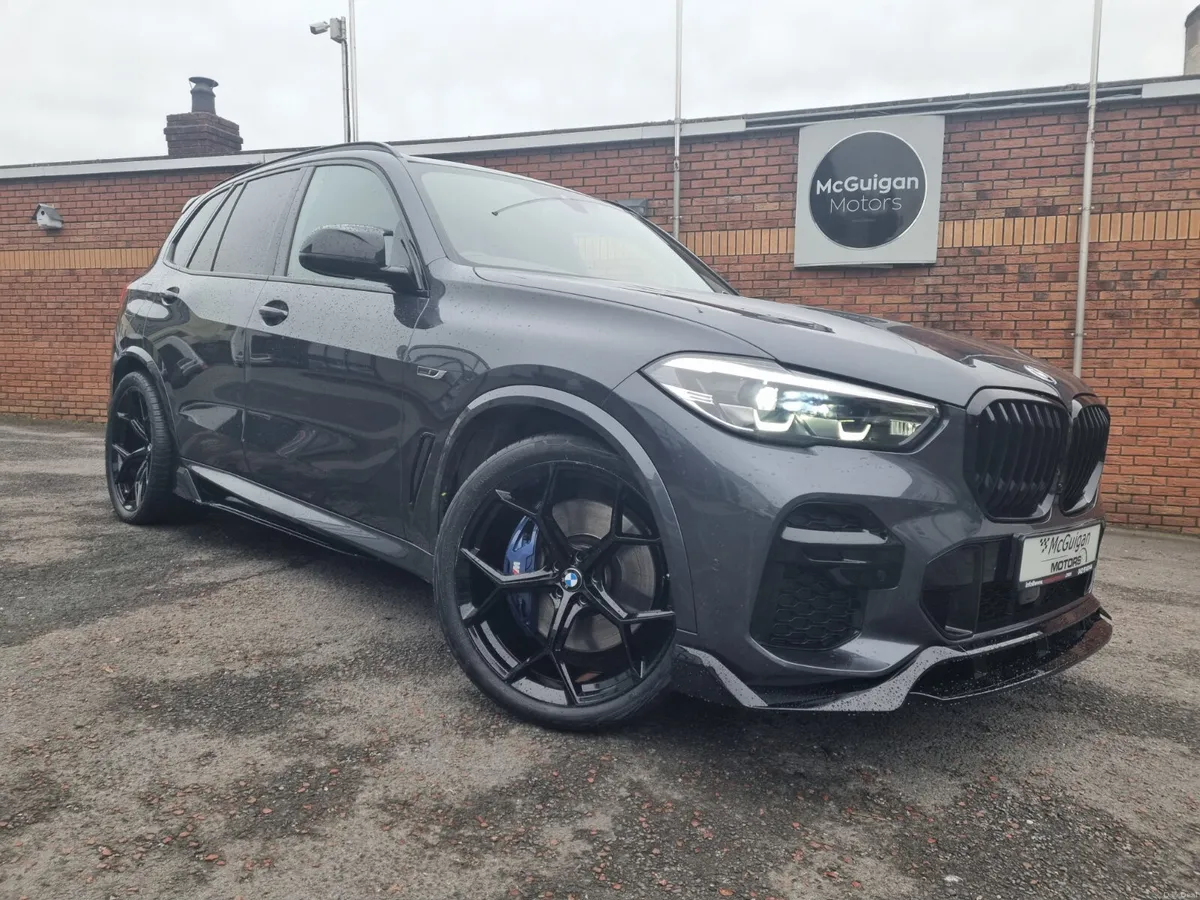 **RESERVED** BMW X5 M-Sport 45e - Image 1
