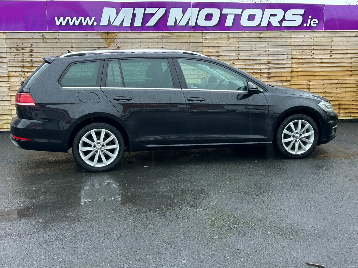 GOLF ESTATE TSI COMFORT LINE TECH EDITION - Image 4