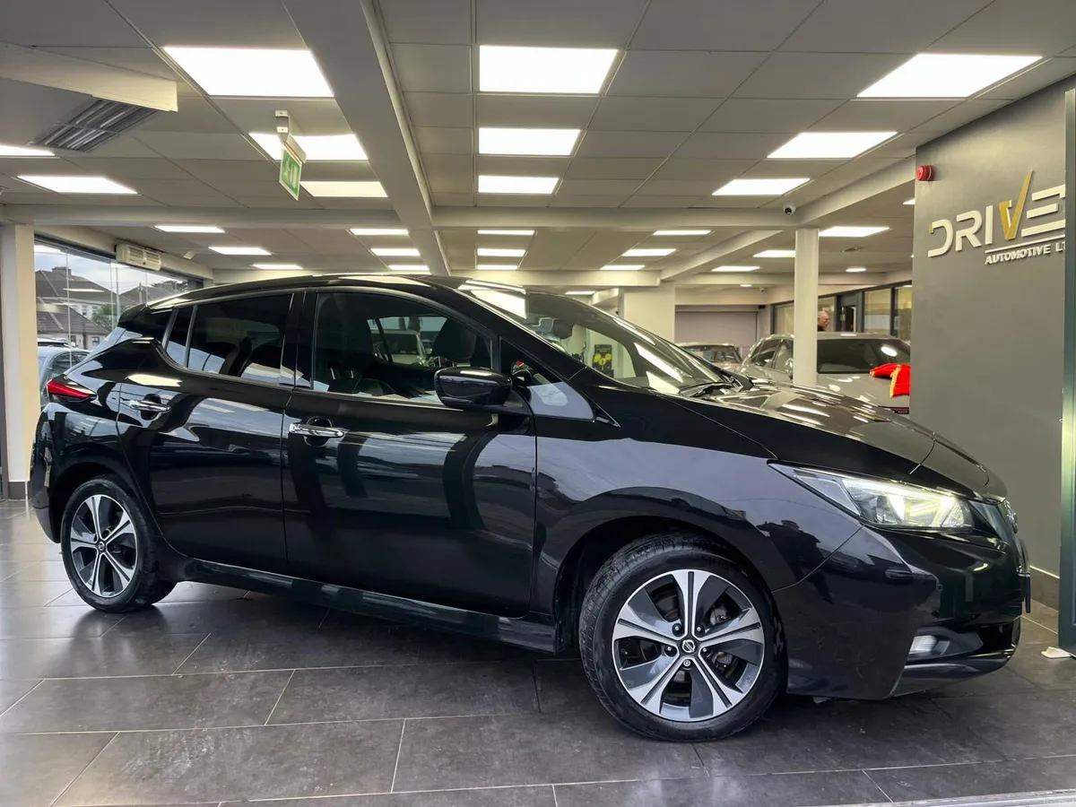 Nissan Leaf 2021 40 KWH***3 Year Battery Warrant* - Image 1