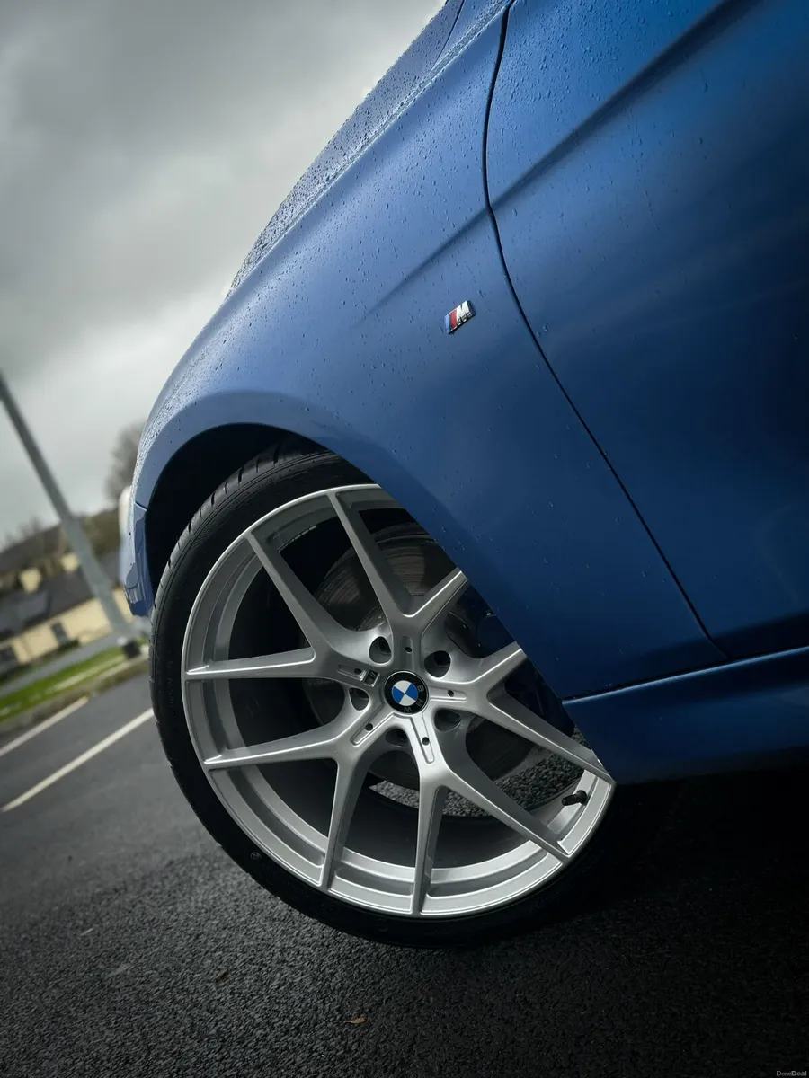 BMW 3-Series 2016 - Image 3