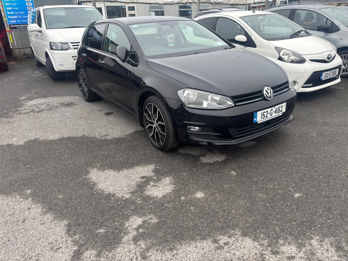 Volkswagen Golf 2015 - Image 1
