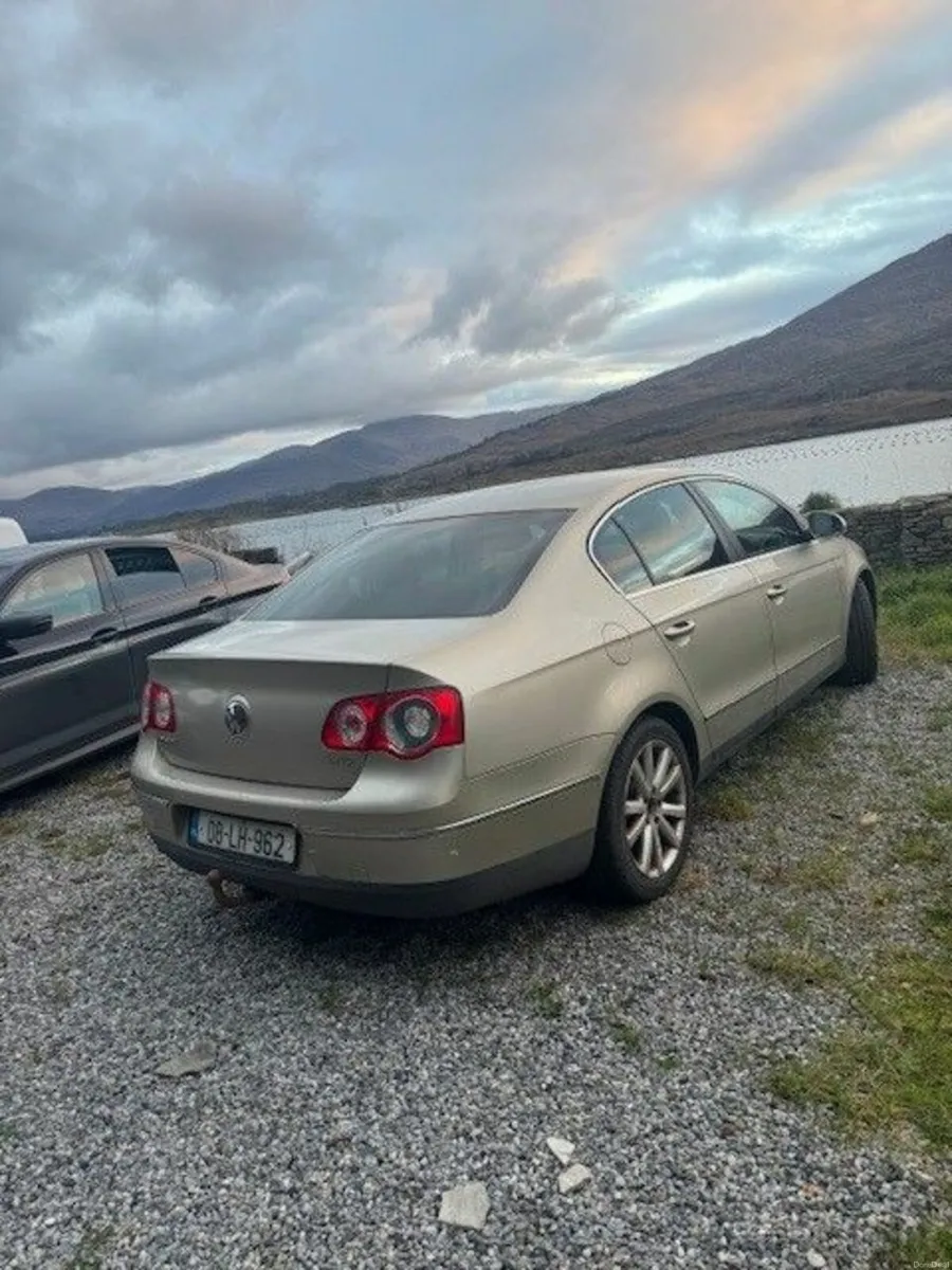 Volkswagen Passat 2008 - Image 3