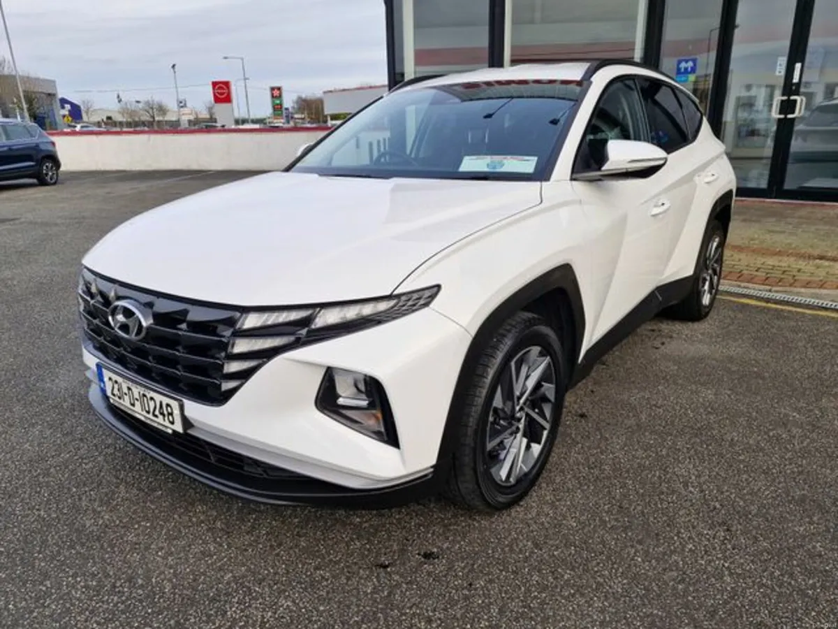 Hyundai Tucson Executive 5DR - Image 4