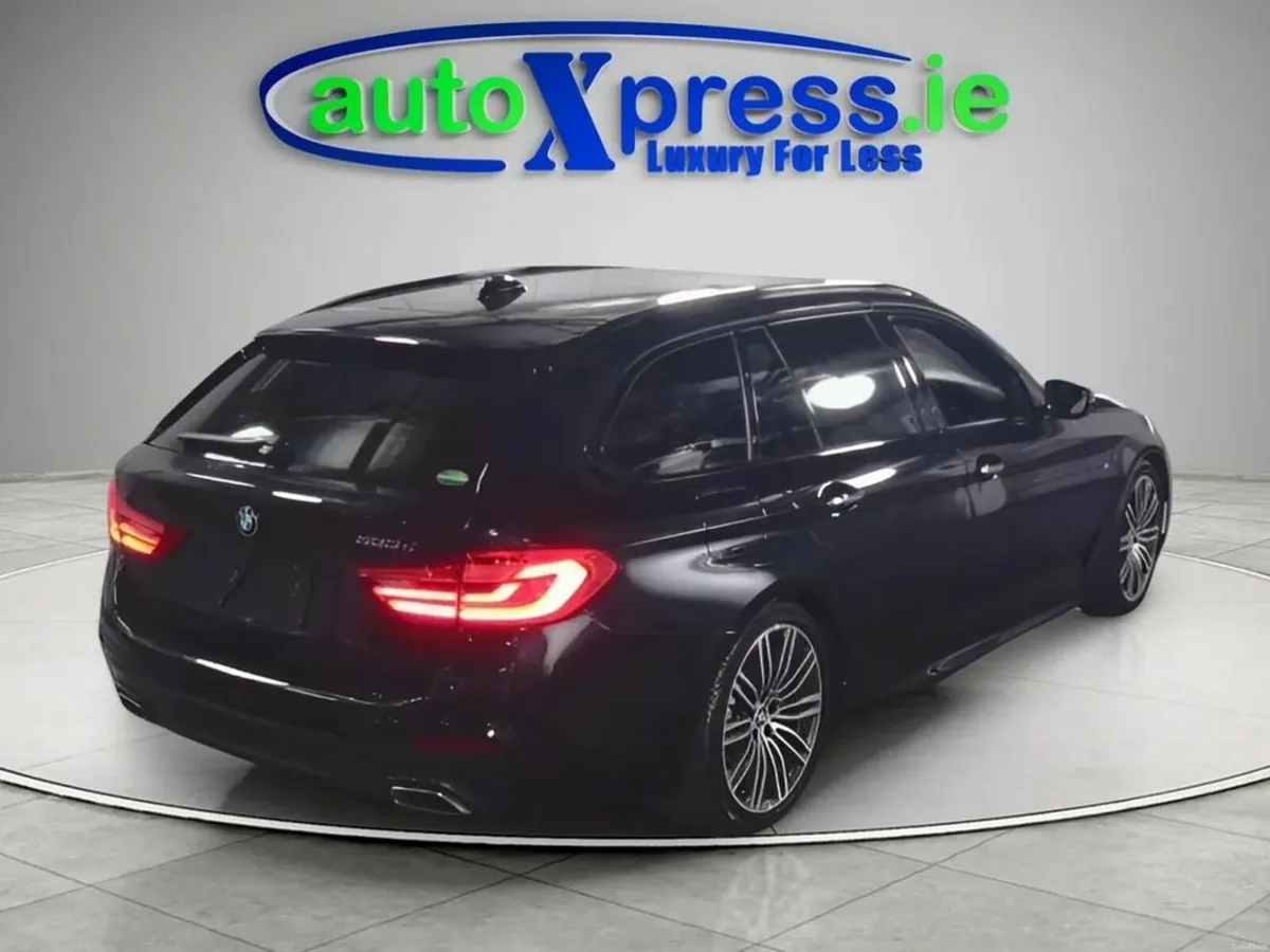 BMW 5-Series 523D TOURING M-SPORT Automatic - Image 3