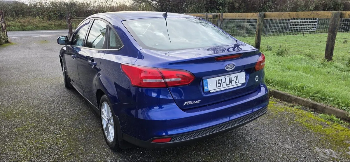 2015 ford focus - Image 3