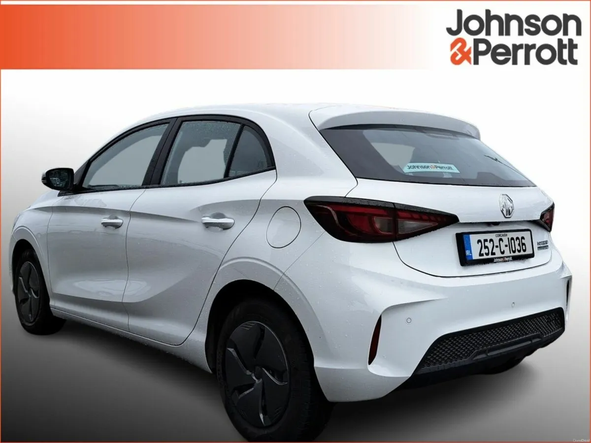 MG MG3 HYBRID AUTOMATIC / DEMONSTRATOR MODEL / SAV - Image 2