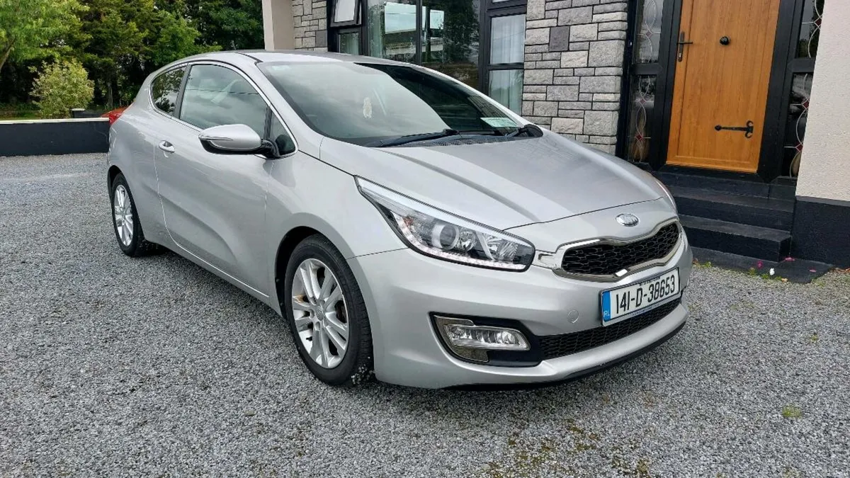 Kia Ceed NEW NCT, SERVICE, TYRES - Image 4
