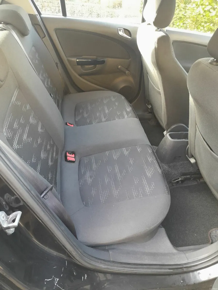 Vauxhall Corsa 2014 1.3 CDTI ECOFLEX DESIGN - Image 4